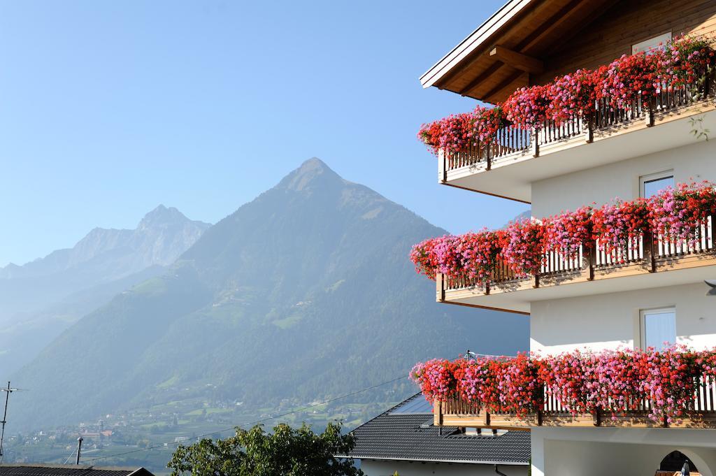Pension Hoefler - Fernblick Schenna Bagian luar foto